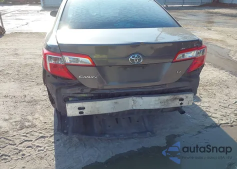 2014 Toyota Camry Le z USA, uszkodzony, nr VIN 4T1BF1FKXEU794264